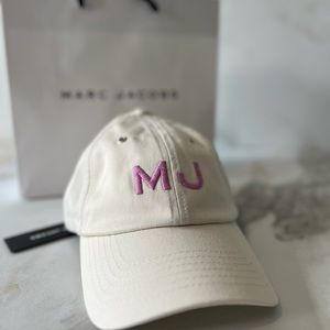 NEW! Marc Jacob MJ Logo Cap -beige  and pink